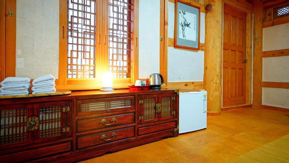 Kumwondang Jeonju Hanokstay Eksteriør bilde