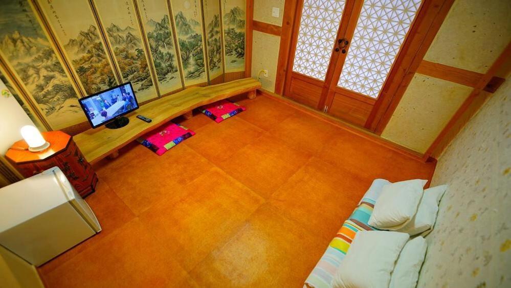 Kumwondang Jeonju Hanokstay Eksteriør bilde