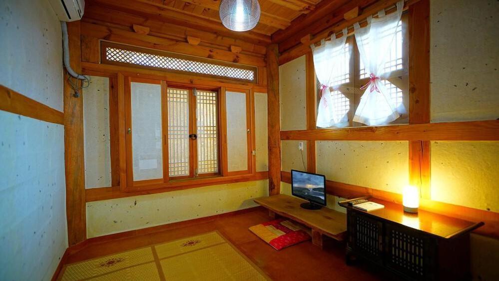 Kumwondang Jeonju Hanokstay Eksteriør bilde