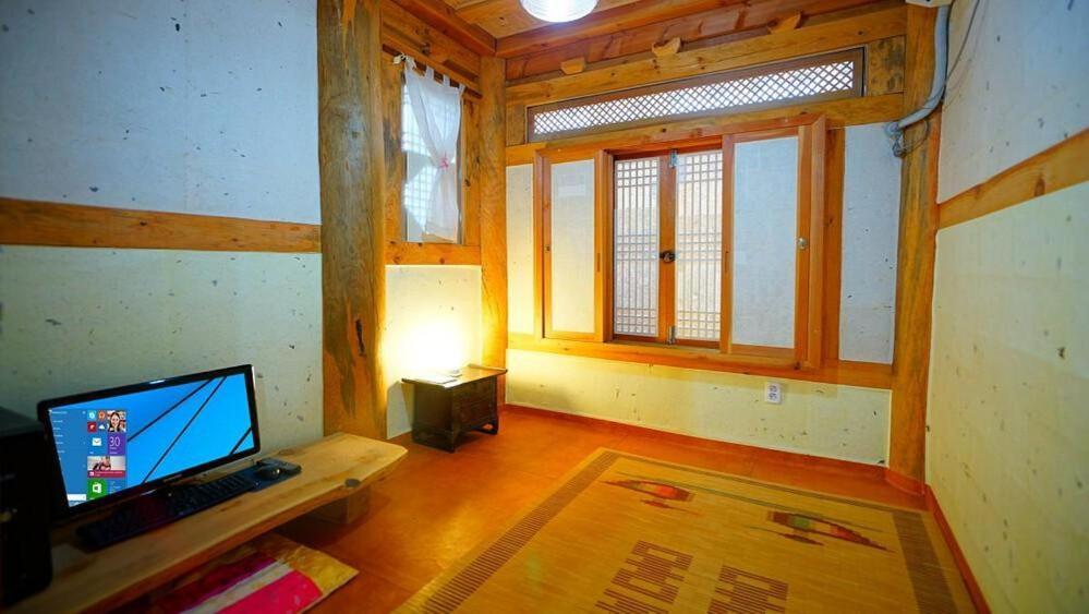 Kumwondang Jeonju Hanokstay Eksteriør bilde